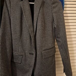 LOFT Black and White Houndstooth Jacket